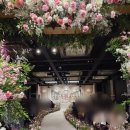 해피로드2 | 엘리에나호텔 웨딩홀 투어 후기 : 핑크색 생화에 버진로드 예쁜 컨벤션홀 (+견적공유)