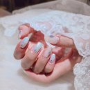 💍빛나는 우아함의 정점, ‘오로라 베일’ 네일 아트