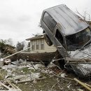 토네이도 이미지