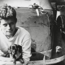 The Man's Dog 이미지