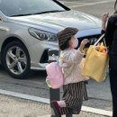 장구포유통 | 걱정 없이 놀던 때로 돌아가고 싶어