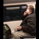 A man who skillfully shaved on a moving train 이미지