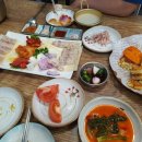 삼뿌리를 기본안주로 주는 경상남도 사천 '막걸리한잔' 후기 (홍어삼합 맛집 추천)