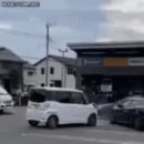일본 카센타에서 일어난 운전사고 이미지