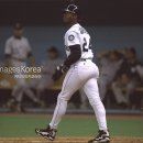 '명예를 지키다' 켄 그리피 주니어 저를 MLB에 빠뜨리게 한 장본인이라 그냥 한번 올려 봅니다^^ 이미지