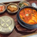 국립부여박물관 야외주차장 이미지