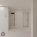 주식회사화이트스톤 | 부평 아파트 필름시공 영림 발렌블랑 현관문 아트월 가구 시트지 인테리어