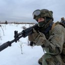 미국: 공격 위치에 있는 우크라이나 국경의 러시아군 40%; 훈련을 감독하는 푸틴 이미지