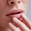 (주)메디컬스토리 | 파데 들뜸·각질부각 해결법｜겨울 피부결 개선 ‘아쿠아 보습 루틴’ 후기형 스토리