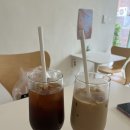 뚝섬한강공원-46 | 카페&amp;바 정원들ㅣ뚝섬역 카페ㅣ허브&amp; 꽃 카페ㅣ한강공원 근처 카페ㅣ위치, 공간, 메뉴 소개ㅣ내돈내산...