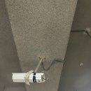지하 주차장 CCTV카메라 브라켓 충돌 파손 교채 고장 수리 입니다 이미지
