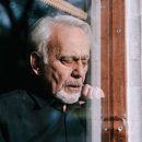 &#34;60살 넘으면 버려야 하는 것&#34; 3위 고집, 2위 욕심, 1위는? 이미지