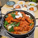 모치골옻닭.옻오리전문 | 전주 물갈비 맛집 편백나무밑에서노는닭 숨은 객사 현지인 찐맛집 추천