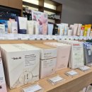 준약국 | 웰니스 뮤지엄 약국 이태원역점에서 코덕 친구가 추천해준 화장품 후기