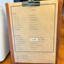 하얀달(HAYANDAL) | 제주여행 (7) - 아주르블루, 동백꽃 정원을 볼 수 있는 아담한 감성카페, 동백꽃 포토존 카페, 남원...