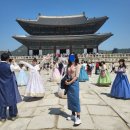 통기타 품나게 쳐봐(야간) | [서울살이] 카카오메이커스 고궁 투어 신청: 광화문-경복궁 투어하기