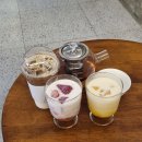 채널 트웰브 | 동인천 차이나타운 카페 채널트웰브 핑크한 넓은 카페 가족나들이