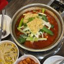 계림공간식당 | 충무로역맛집 | 마늘 듬뿍 들어간 닭볶음탕 잘하는 종로계림닭도리탕원조 충무로직영점