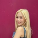 금발 미용실 이미지