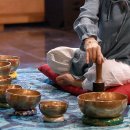 싱잉볼 명상 이미지