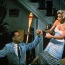 7년만의외출 이미지