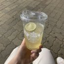 글라스스토리잠원점 | April ₂