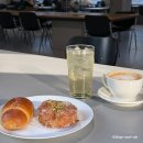 수원-1220 | [수원 피노베이커리카페] 주차장 있는 대형 베이커리 카페 숲속 느낌 내며 주말 카공