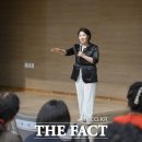 모두누림센터 1층 더팩트