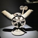 도기 바퀴장식 뿔잔 이미지