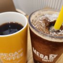 메가커피 이미지