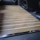 씨엔화이트 이미지