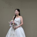 다함토탈디자인 | [짱정만 웨딩기록 #2] 촬영 드레스 셀렉 - 클라우디아 청담