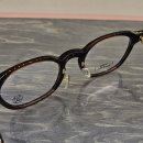 안경, 진정성 이마트제천점 이미지