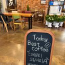 (주)블루팩토리 | 행주산성 카페 더츠커피팩토리 That&#39;s Coffee Factory 부모님과 가기 좋아요