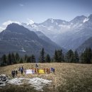 산꼭대기 태양광 발전소, 스위스 긴장 촉발 이미지
