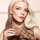 안야 테일러 조이, 윌로우 스미스, 지수 Dior Forever Hydra Nude Campaign, July 2025 이미지