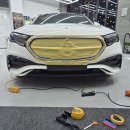 벤츠PC | 2025년 12월 6일 벤츠 E 클래스 E300 AMG 라인 전체 크롬죽이기 일산 1인샵 PPF, 랩핑샵 오버랩