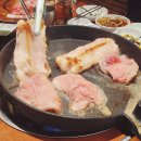 꽃돼지식당 이미지