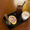 카페 홈타운 | 광주 동명동 카페 홈타운커피스탠드 블루베리롤