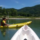 강가의 성 이미지