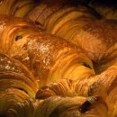 크루아상 이미지