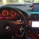BMW E39 530i / 2002년식 / 무사고 / 9만3천km / 870만원 / 인디비쥬얼 알파인화이트 이미지