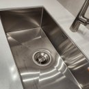 주원약품 | 싱크볼에 생긴 기스 흠집은 전문가의 노하우로 자연스럽게 원상복구 하기