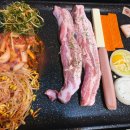 통통돌판생삼겹살 이미지