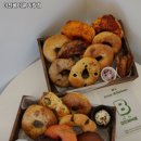 장안읍반룡리-76 | 월내역 맛집 미친베이글 기장점 어떨까?｜추천메뉴, 가격, 주차, 영업시간까지