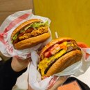 맥도날드 신도림디큐브점 더블쿼터파운더치즈 맥런치 맥스파이시 상하이버거 내돈내산 리뷰