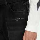 오프화이트 19SS 슬림로우 CROTCH 블랙진 19812032 1088(벨트포함) 이미지