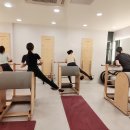 자세교정 필라테스 이미지