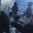 멀리 포근하게 잠든 구름의 길을 따라