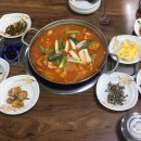 두리음식점 이미지